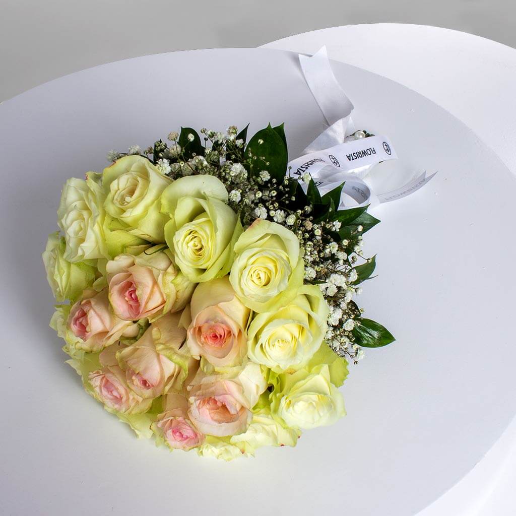 Flowrista online flower Bride's guide The perfect bride from Flowrista 