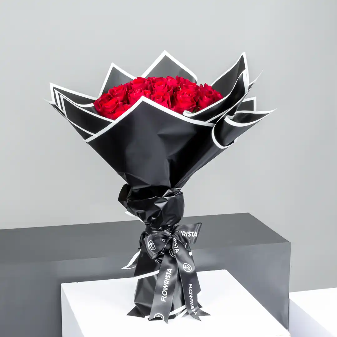 product-image-Flowrista | Red Roses Bouquet - 25 Stems