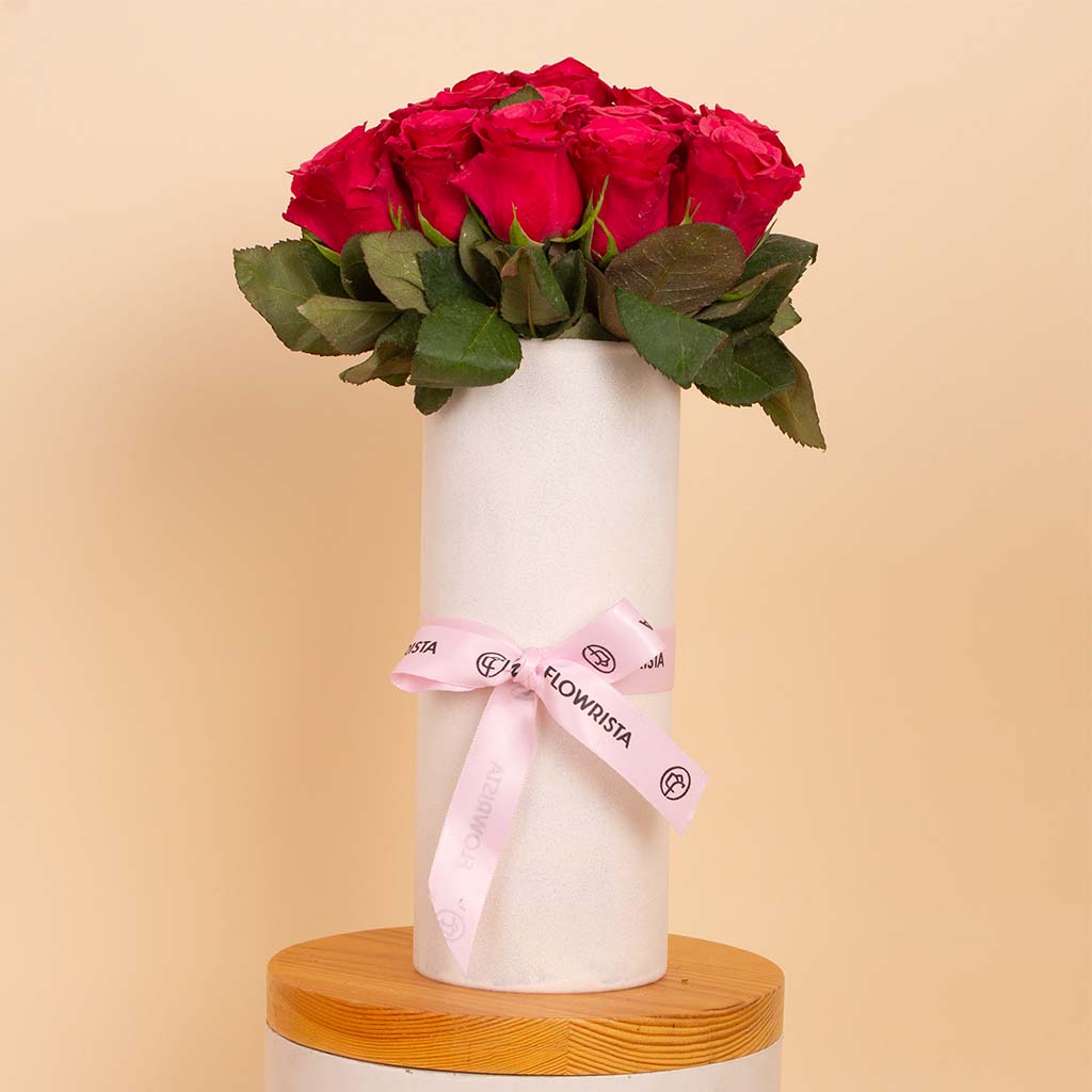 Flowrista Online Flowers Shop Deep Fuchsia Signature Vase - 20 Stems