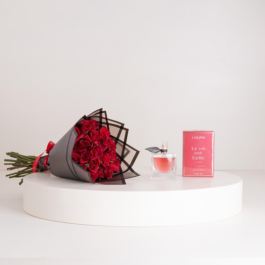 Flowrista Online Flowers Shop Lancôme La Vie Est Belle L’Elixir Eau de Parfum for Women 100ml & Red Roses Bouquet