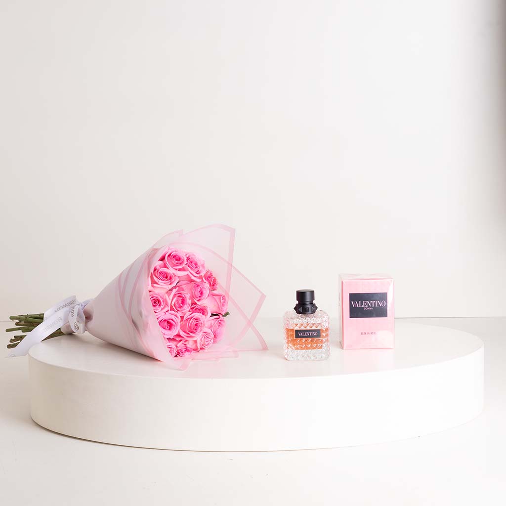 product-image-Valentino Donna Born In Roma Eau de Parfum 100ml & 15 Revival Roses Hand Bouquet