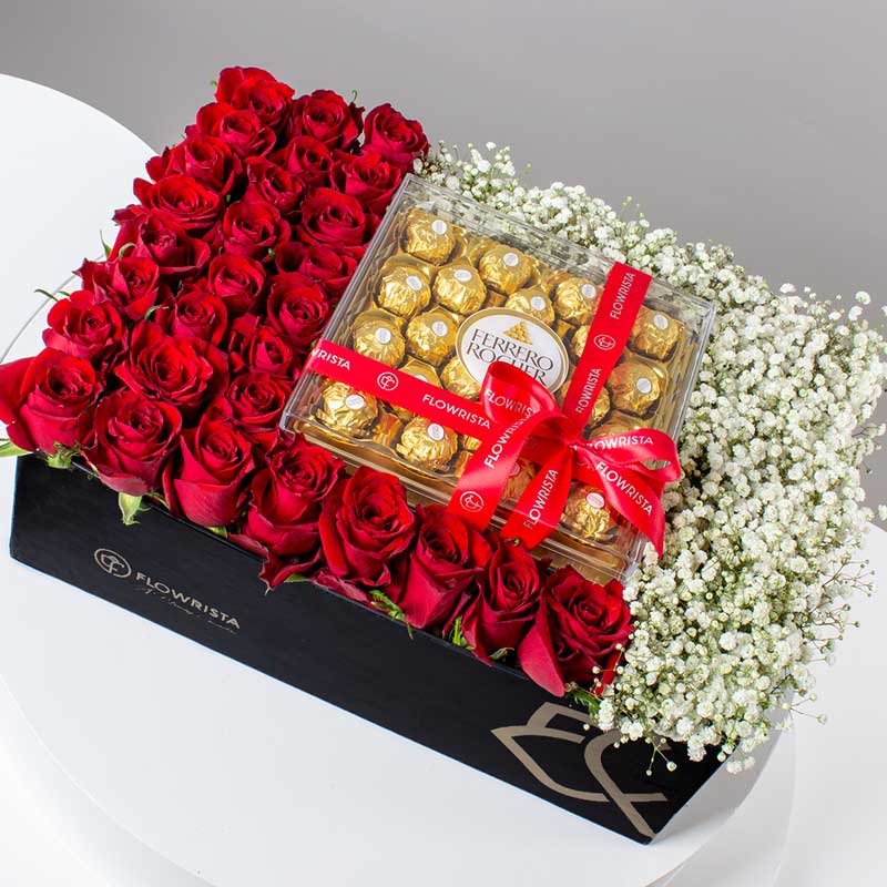 Flowrista Online Flowers Shop Half Red & Half White