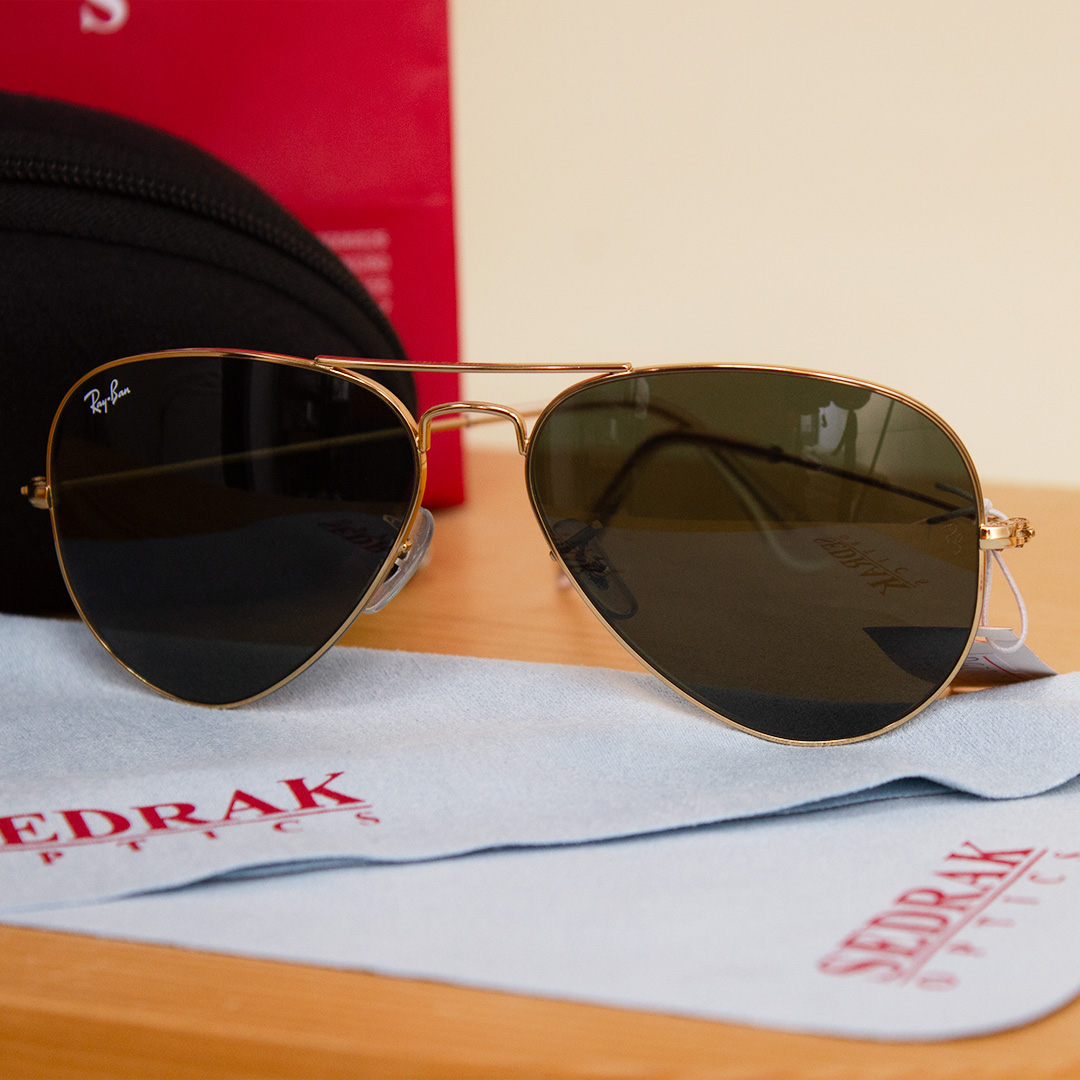 product-image-Ray-Ban Sunglass with Gold Frame & Classic Green Lenses
