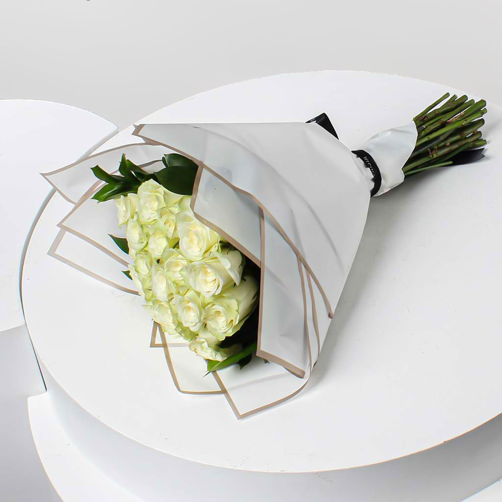 product-image-White Roses Bouquet – 20 Stems