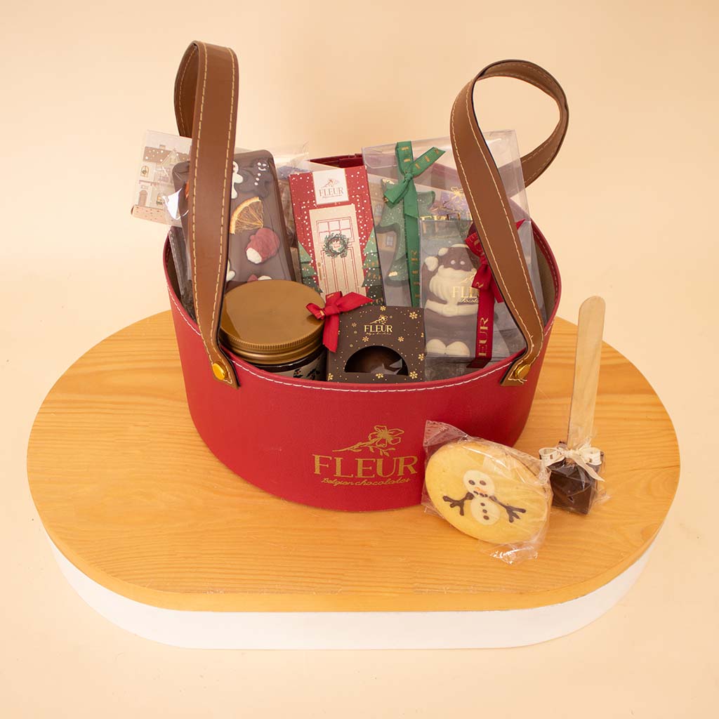 product-image-Fleur Belgian Chocolate Hampers Leather Box