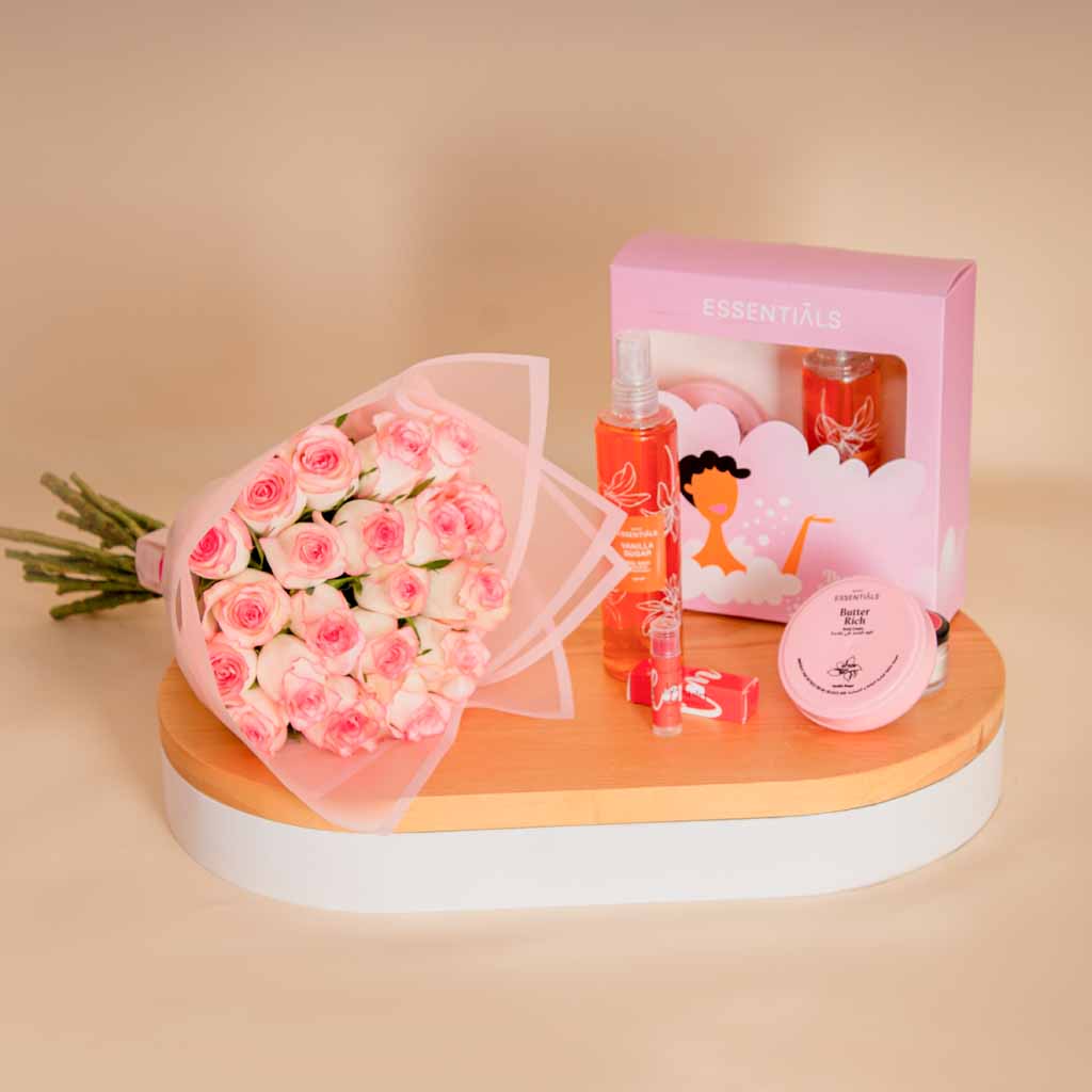 product-image-Wild Berries Hydration Trio Essentials Butter Splash Set | Light Pink Bouquet
