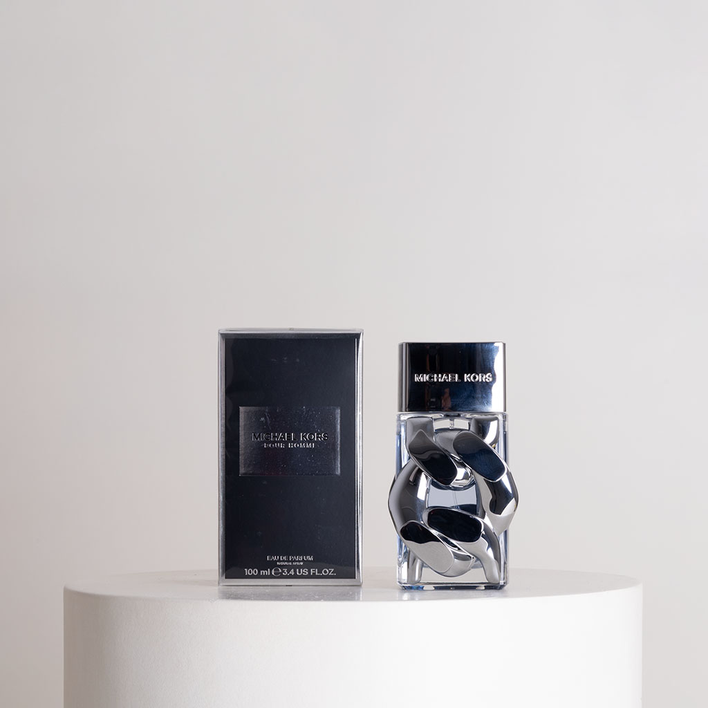 product-image-Michael Kors Pour Homme Eau de Parfum & Red Roses Bouquet