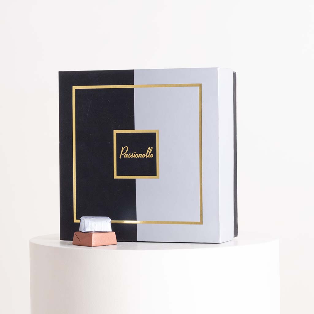 product-image-Passionelle Deluxe Box