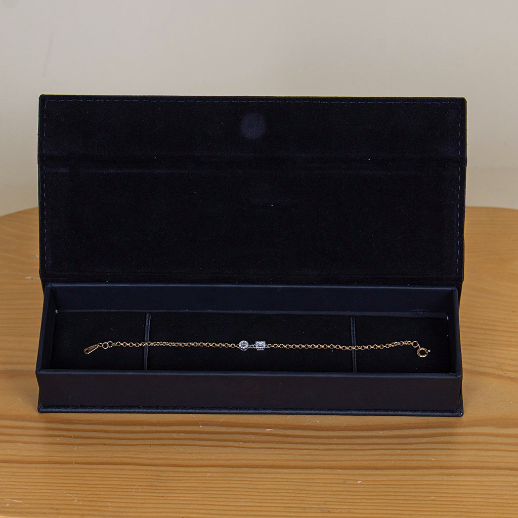 Flowrista Online Flowers Shop Siran Gold Elegant Glow Bracelet