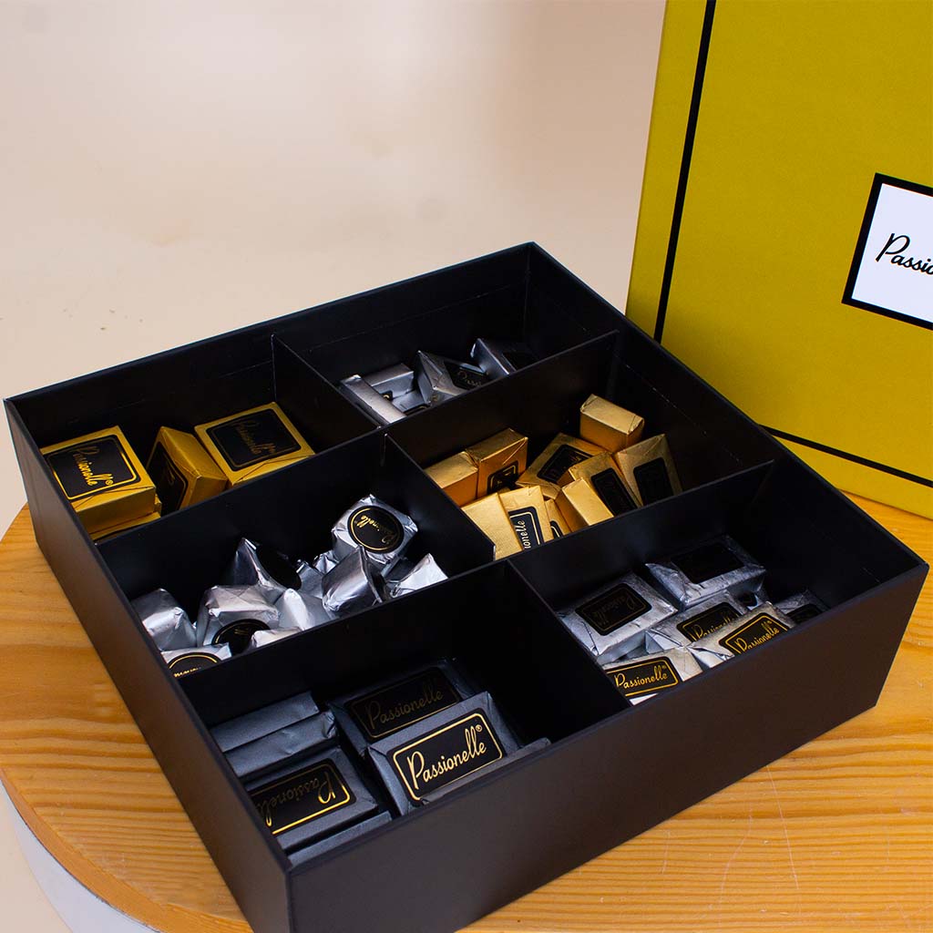 product-image-Passionelle Golden Chocolate Box