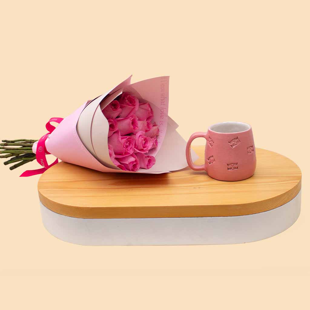 product-image-Mug Wow mom Pink | Bouquet of 15 Light Pink Flowers