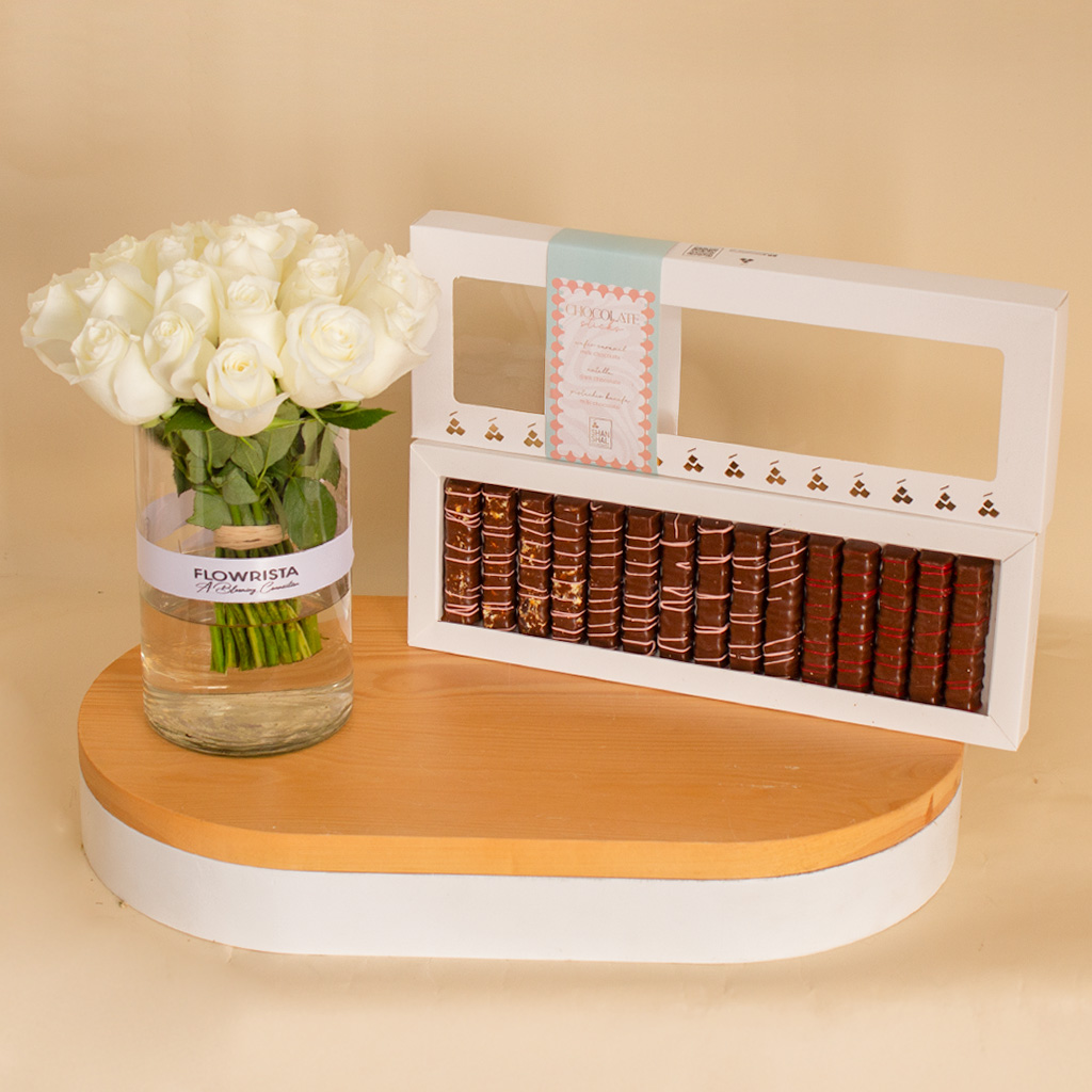 product-image-Shanshal Wafer Rolls & 20 White Roses Vase