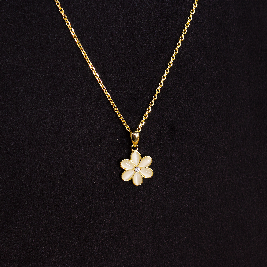 product-image-Markiz Flower Necklace