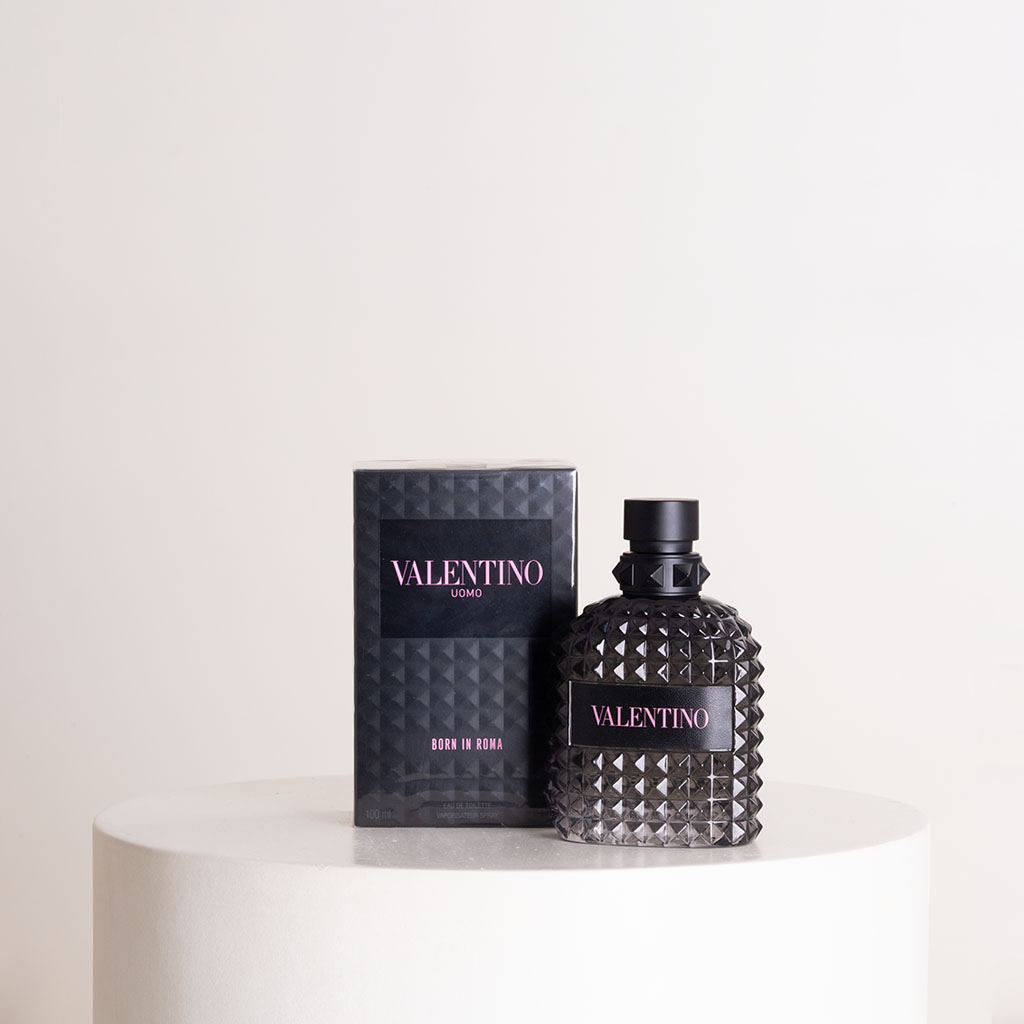 product-image-Valentino Uomo Born In Roma Eau de Toilette & Red Roses Bouquet