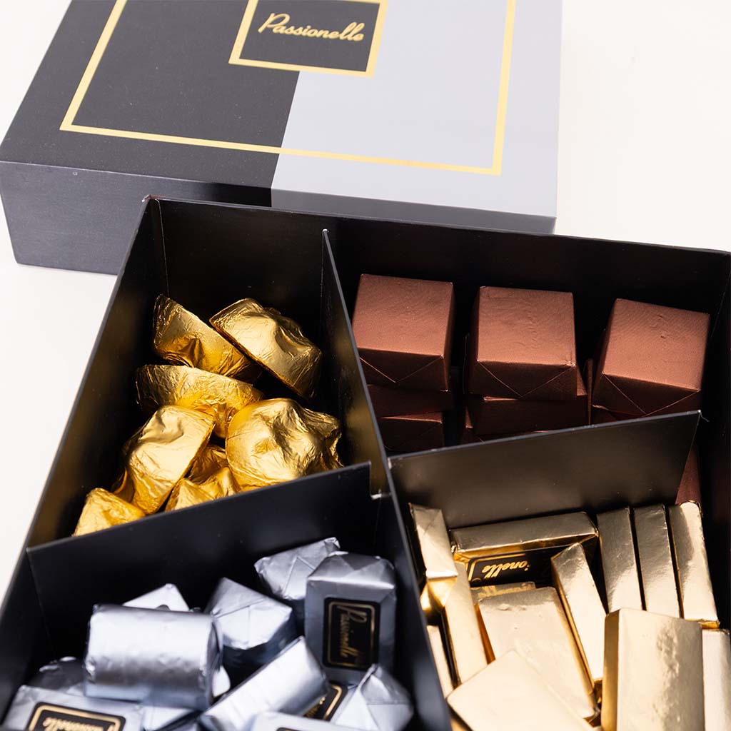 product-image-Passionelle Deluxe Box