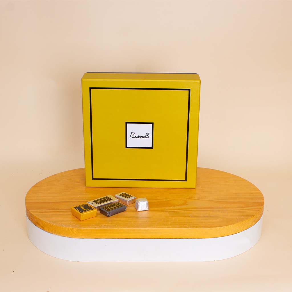 product-image-Passionelle Golden Chocolate Box