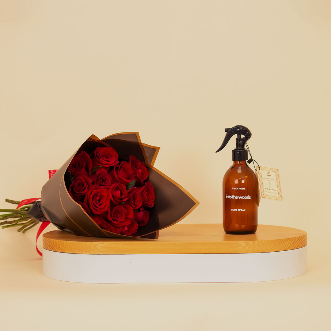 product-image- معطر جو منزلي زها هوم "إنتو ذا وودز" و15 وردة حمراء