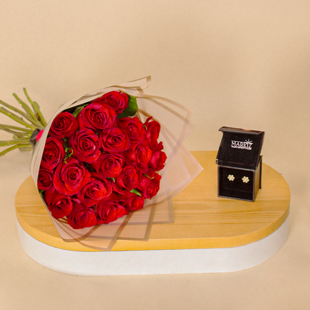 product-image-Markiz Flower Earrings & 20 Roses