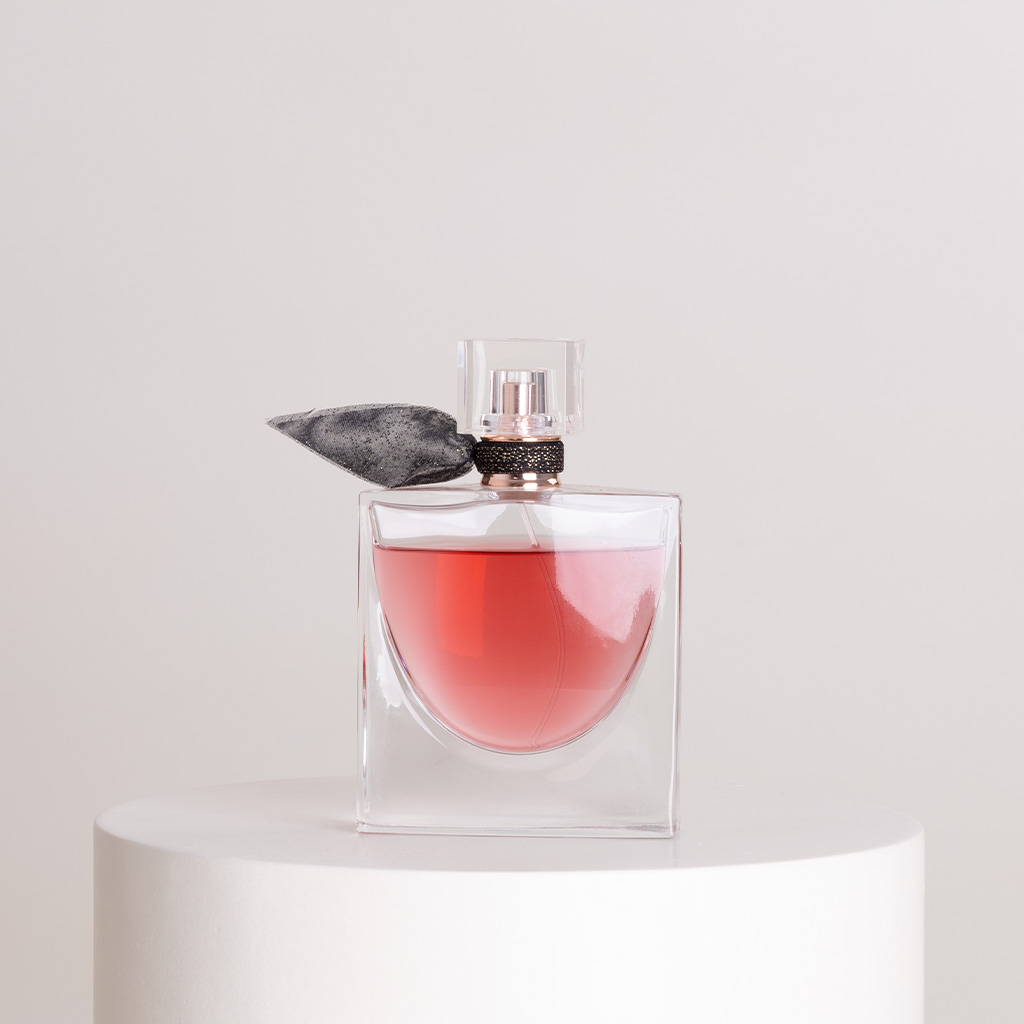 product-image-عطر لانكوم لا في إي بيل ليكسير للنساء 100 مل وباقة ورود ريفايفل