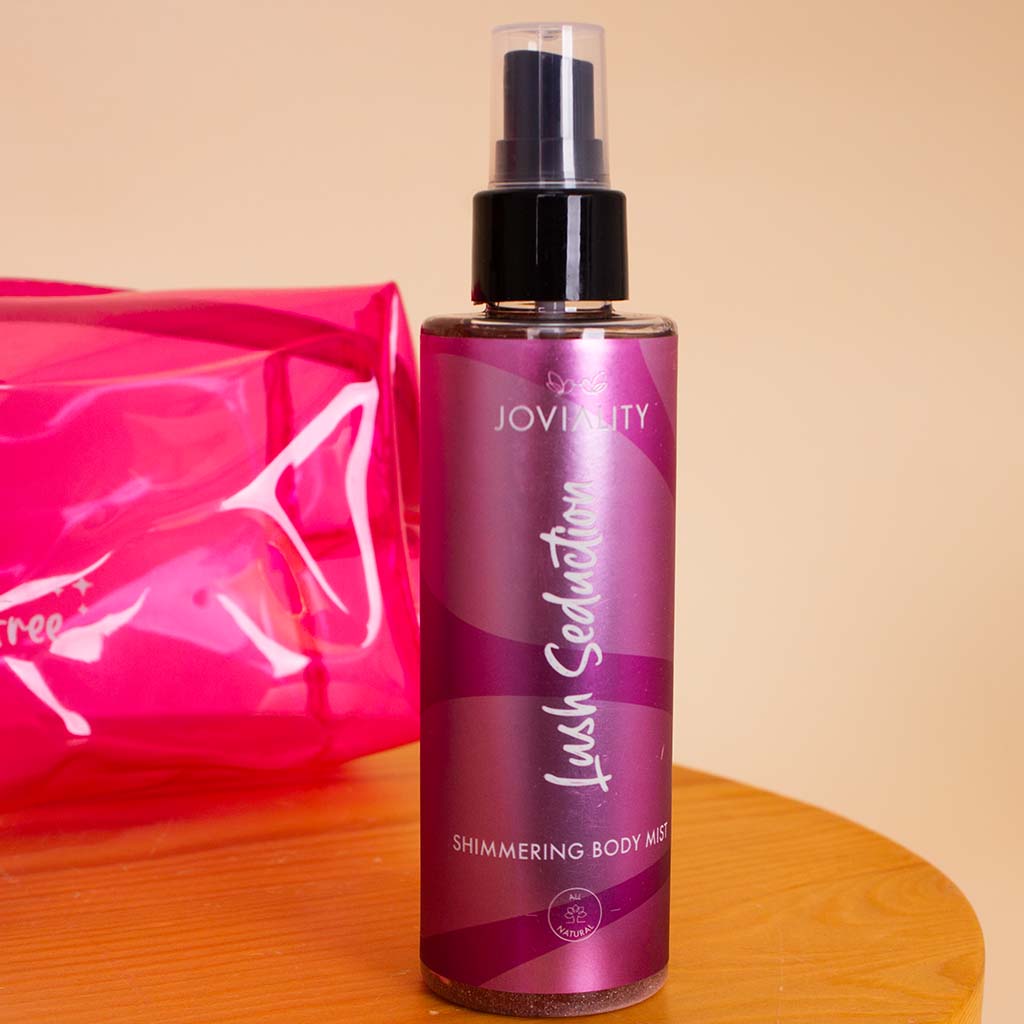 product-image-Joviality Strawberry Seduction Kit & Red Roses Vase