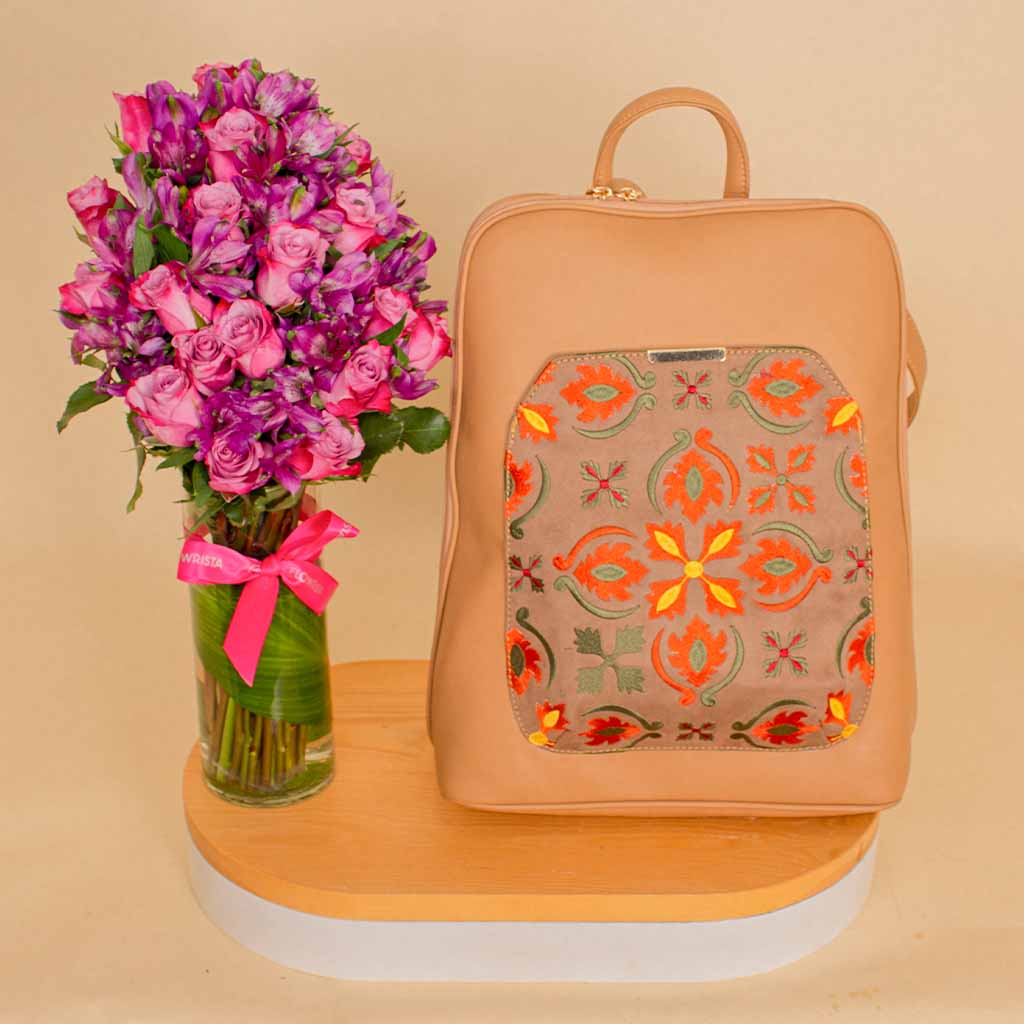 product-image-Pavo Laptop Backpack with Floral Embroideries & Purble Vase