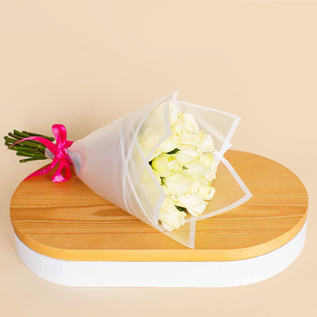 product-image-White Hand Bouquet 15 Roses