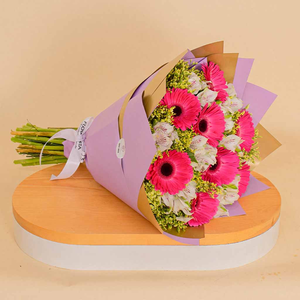 product-image-Gerbera Unique Bouquet