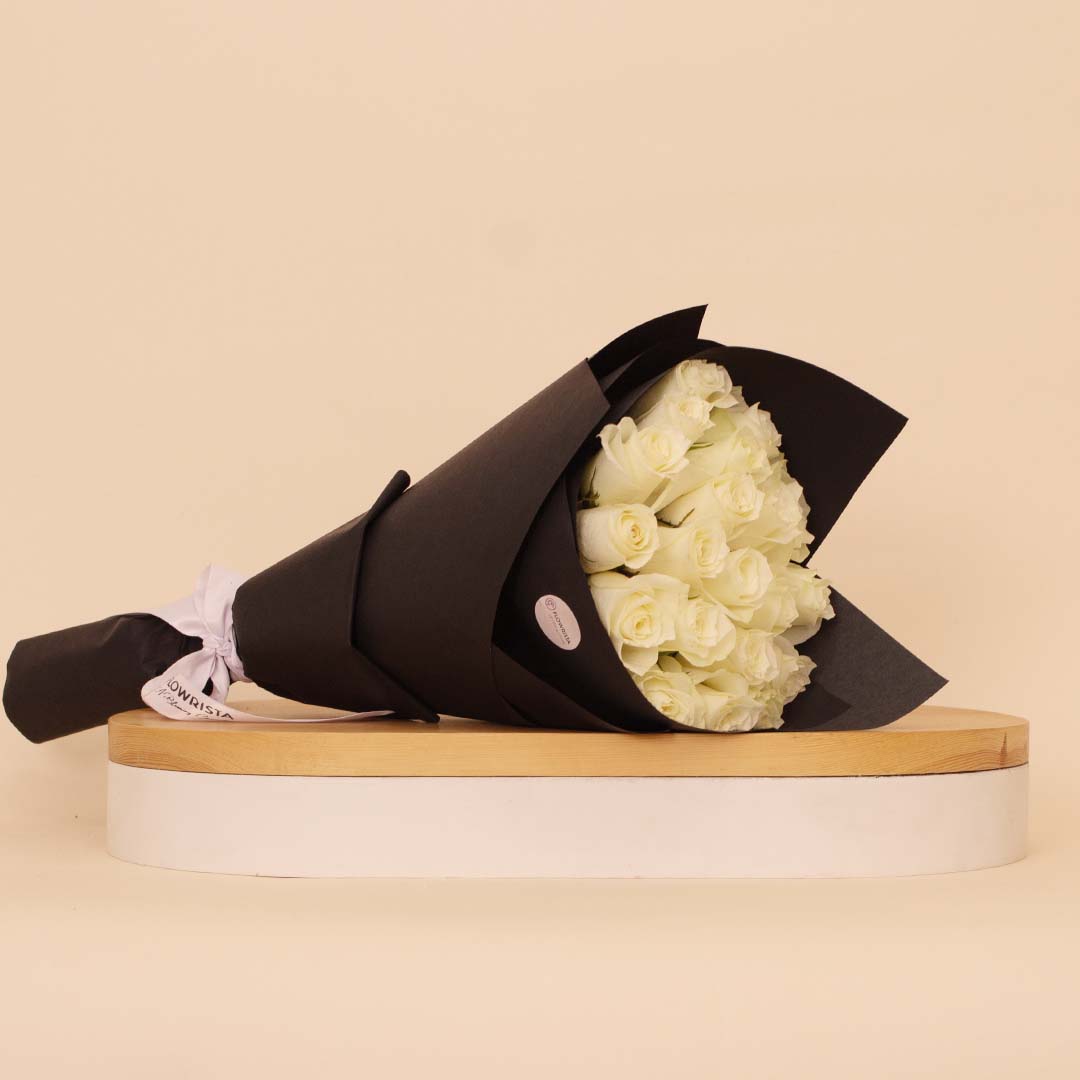 product-image-فلوريستا | باقة ورود بيضاء - ٢٠ غصنًا