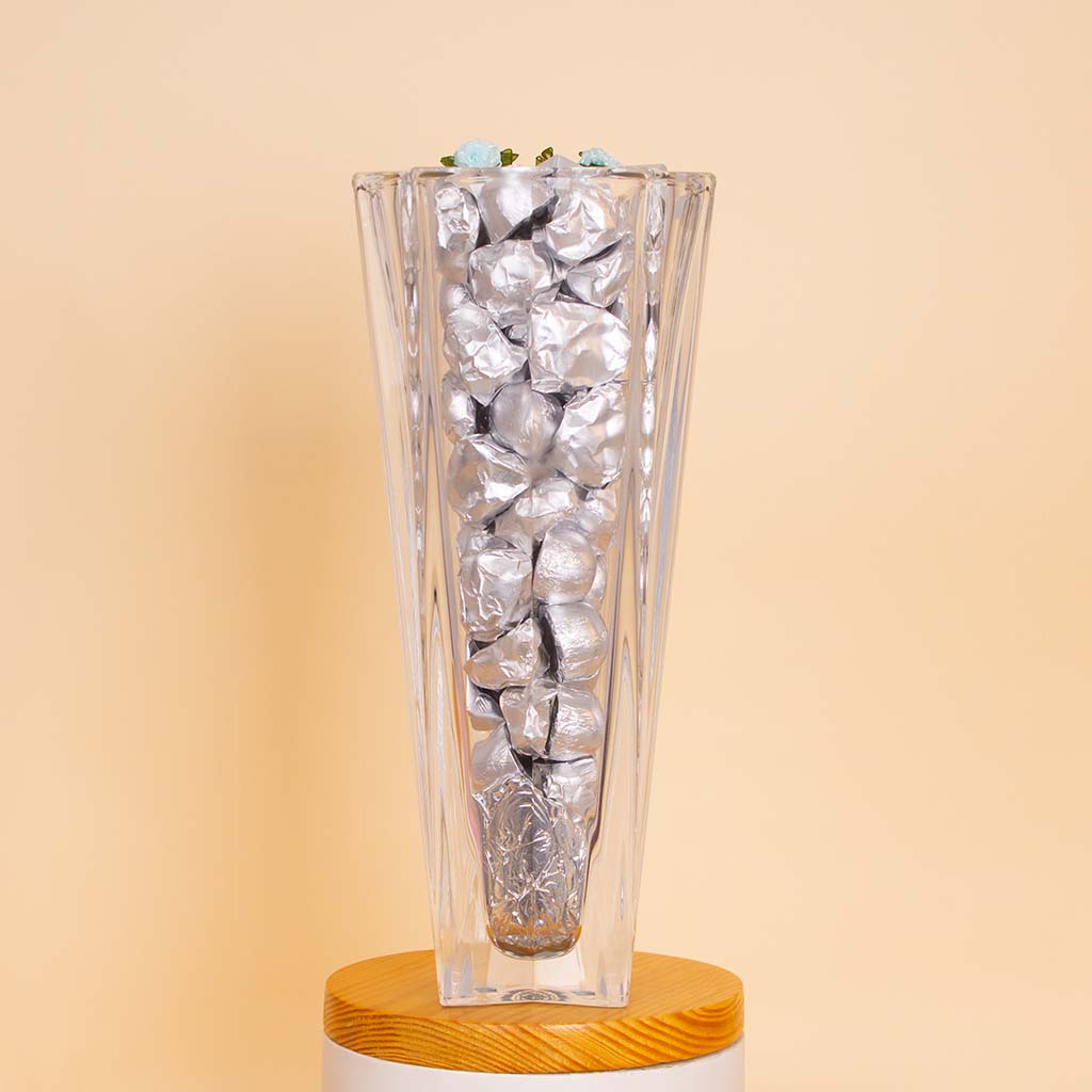 product-image-Passionelle Crystal Chocolate Vase (1kg)