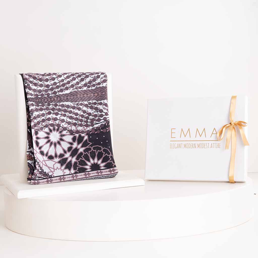 product-image-وشاح إيما ميستك وودز مع بوكيه كوايت لوف