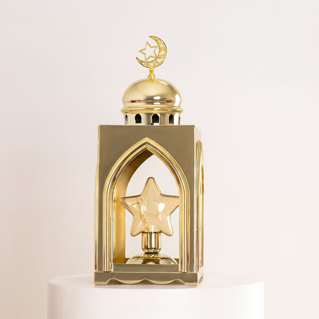 product-image-Golden Fanoos