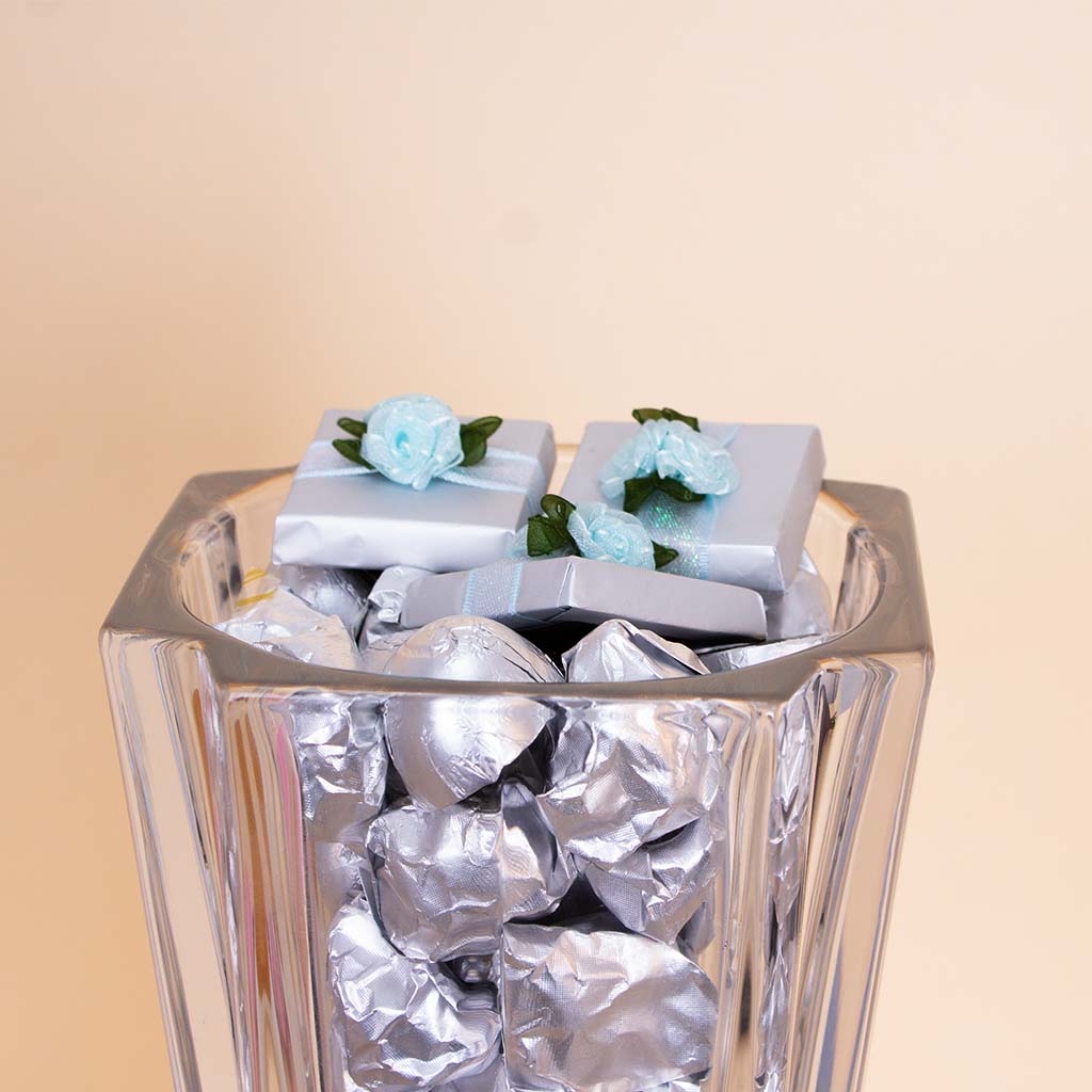 product-image-Passionelle Crystal Chocolate Vase (1kg)