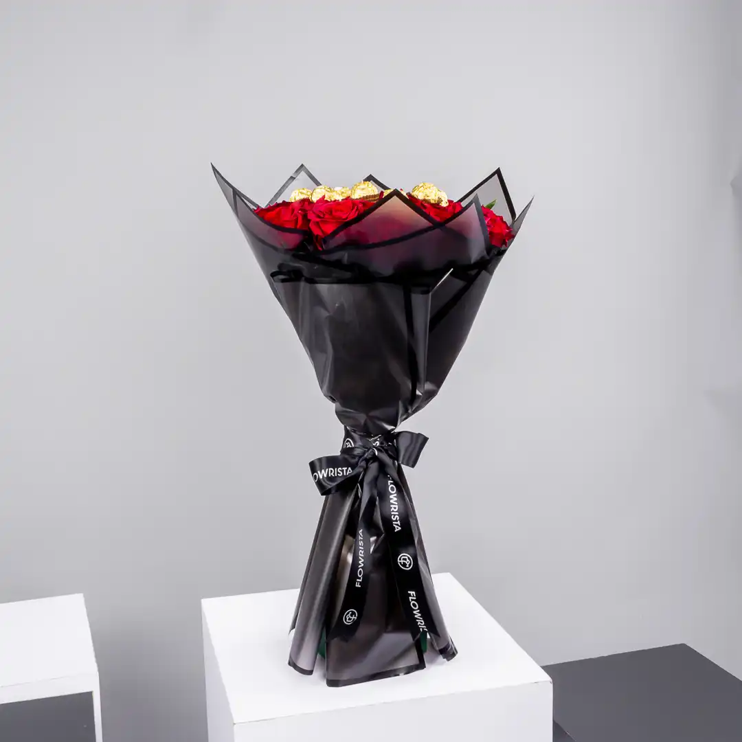 product-image-هدية فاخرة: ورود حمراء مع شوكولاتة فيريرو
