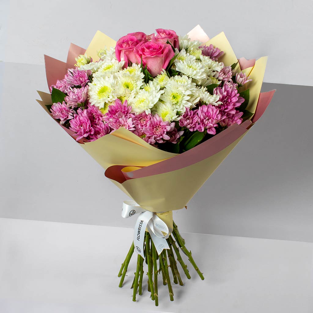Flowrista Online Flowers Shop باقة من الورود والأقحوانات الملونة