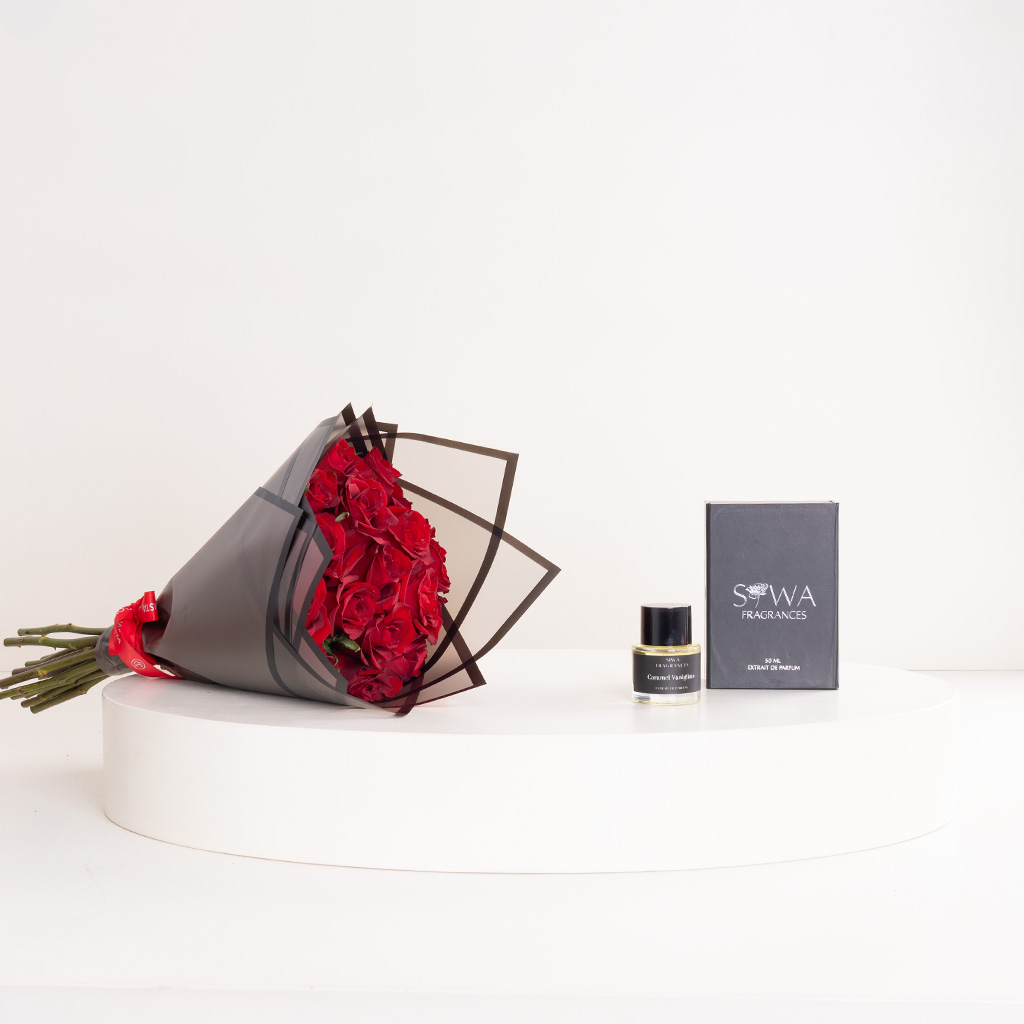Flowrista Online Flowers Shop عطر سيوا كراميل فانيغلياتو ٥٠ مل مع باقة من الورود الحمراء