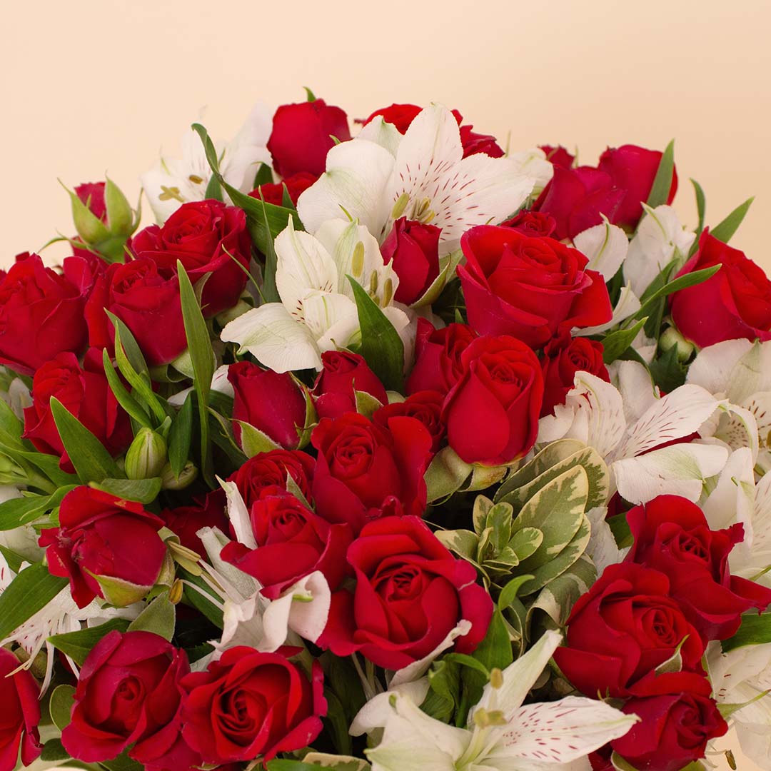 product-image-Flowrista | Alstroemeria & Baby Rose Vase