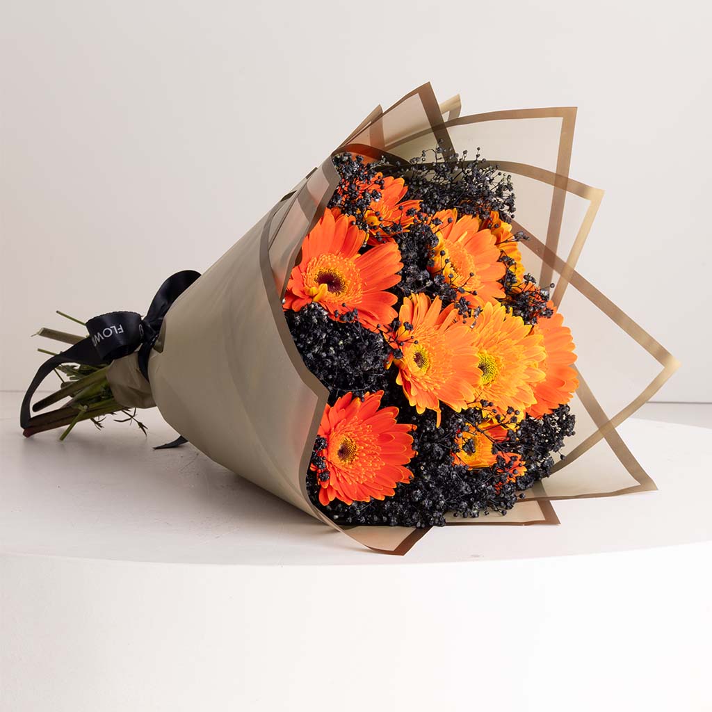 product-image-Amber Noir Bouquet