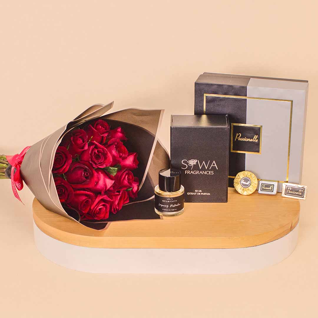 product-image-لبة شوكولاتة باشيونيل بريميوم مع 15 وردة حمراء وعطر سيوة لايرينج بيستاشيو 50 مل