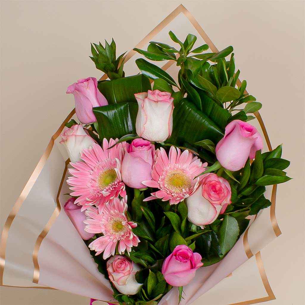product-image-Flowrista Gorgeous Pink Roses Bouquet