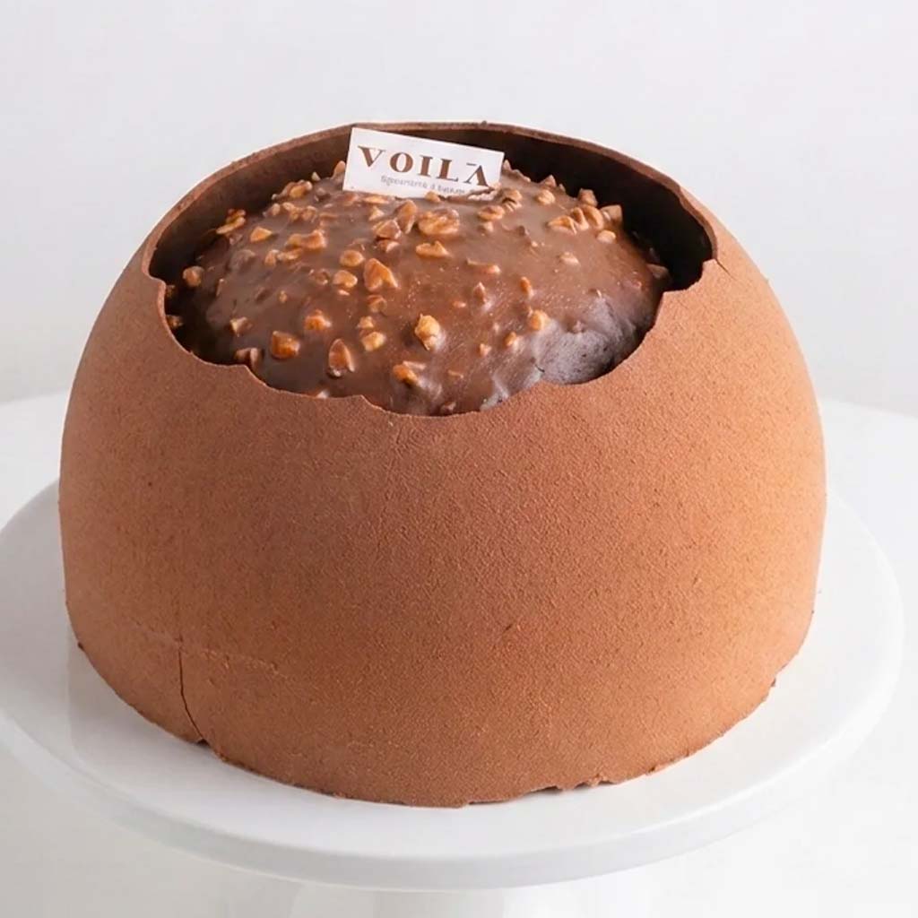 product-image-Voila Rôcher Cake & 15 Red Roses