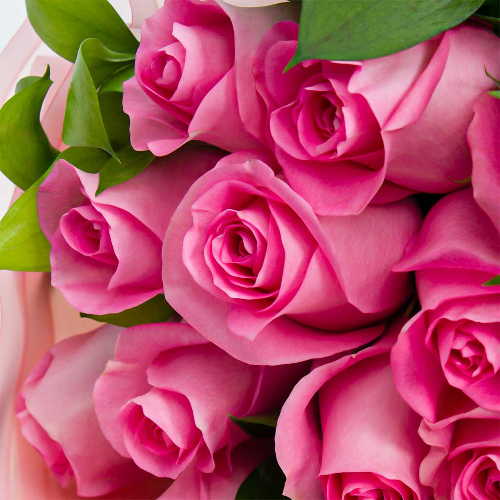 product-image-Ramadan Gift Set with Roses & Holy Quran