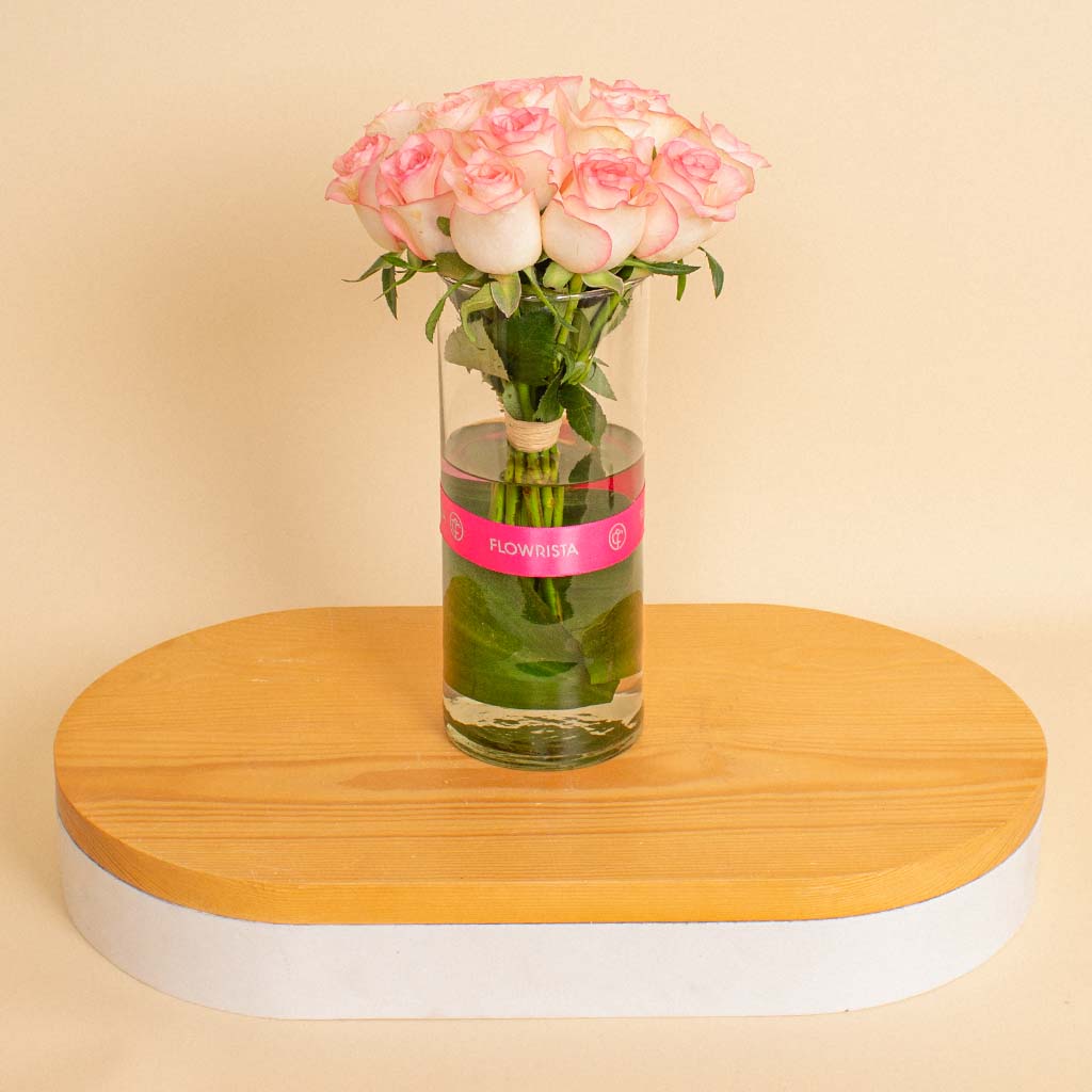 product-image-Flowrista | Light Pink Flowers Vase – 15 Stems
