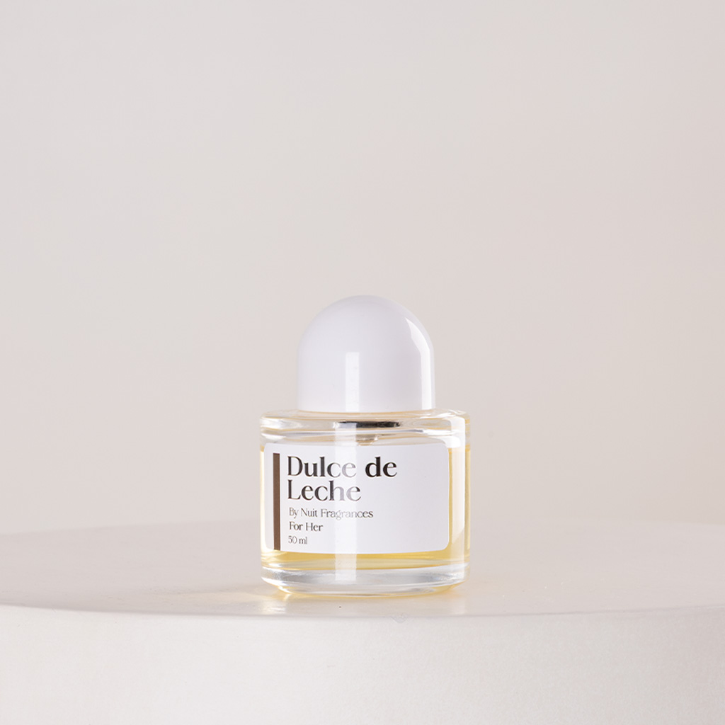 product-image-عطر نوي دولسي دي ليتشي ٥٠ مل وباقة ورود حمراء