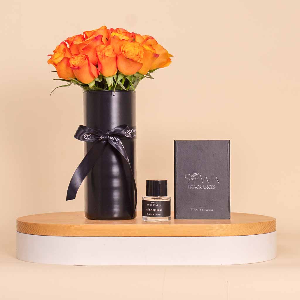 product-image-Siwa Alluring Rose with Vase of 20 Orange Flowers