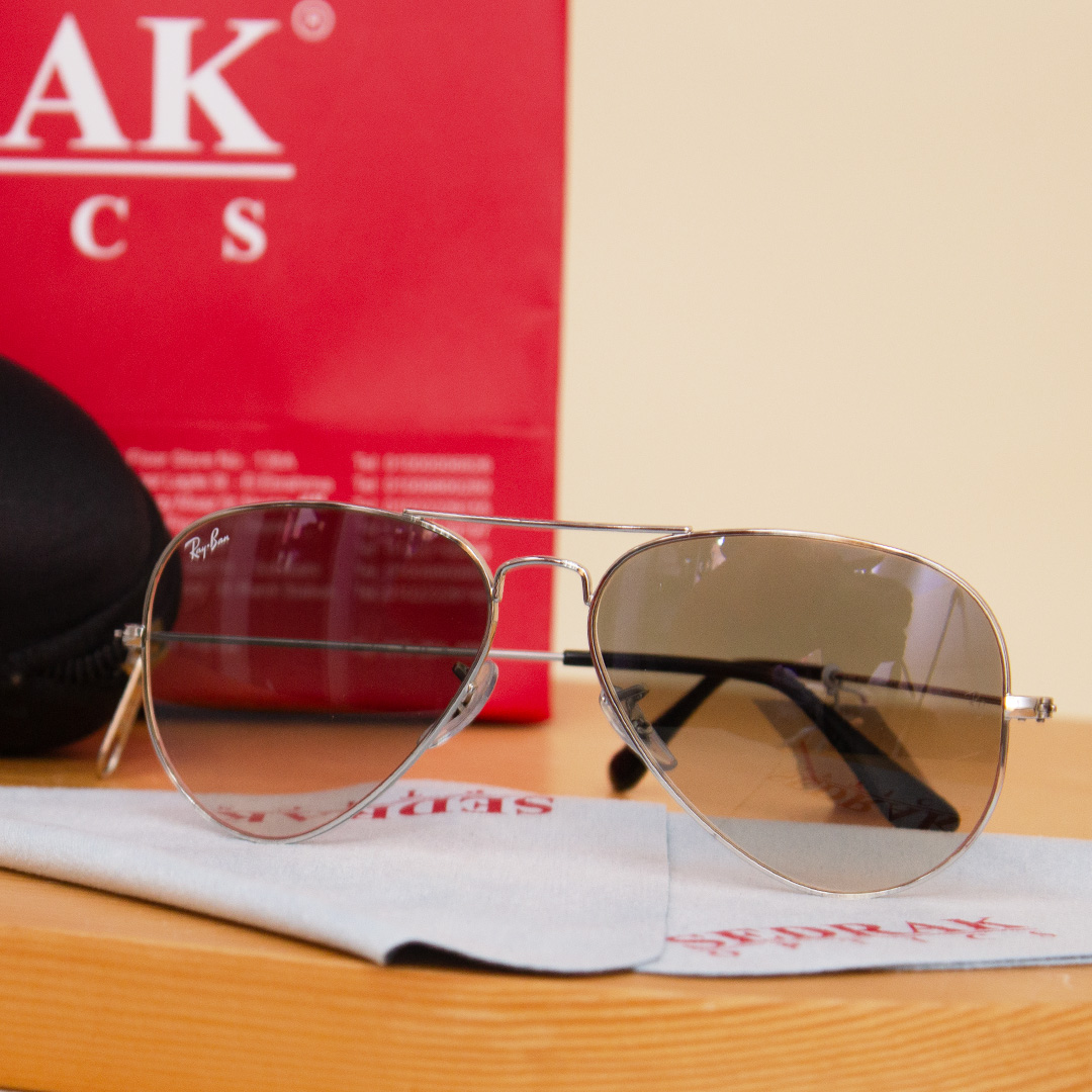 product-image-Ray-Ban Sunglass with Silver Frame & Gradient Lenses