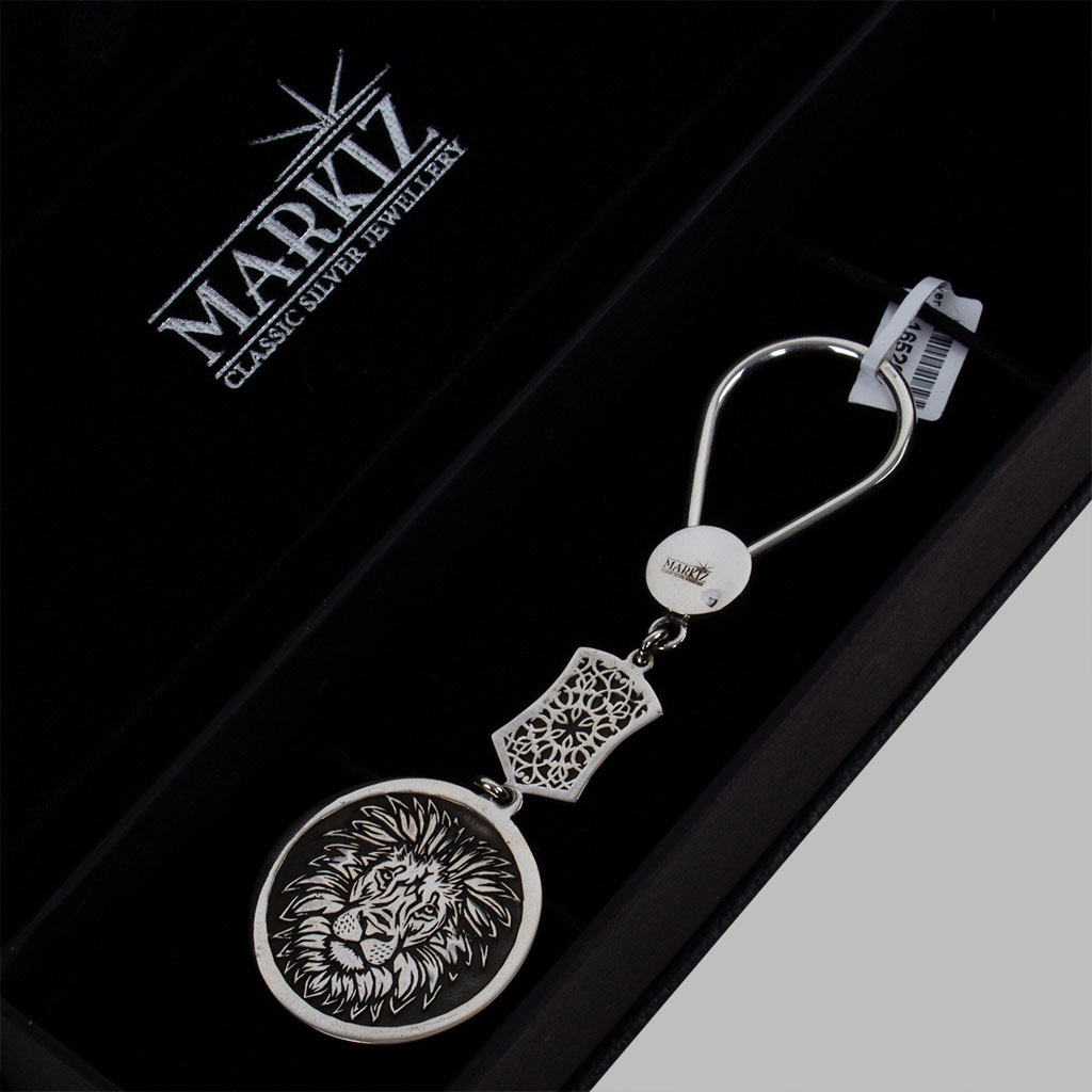 product-image-Markiz Silver Keychain – Lion Head Medallion
