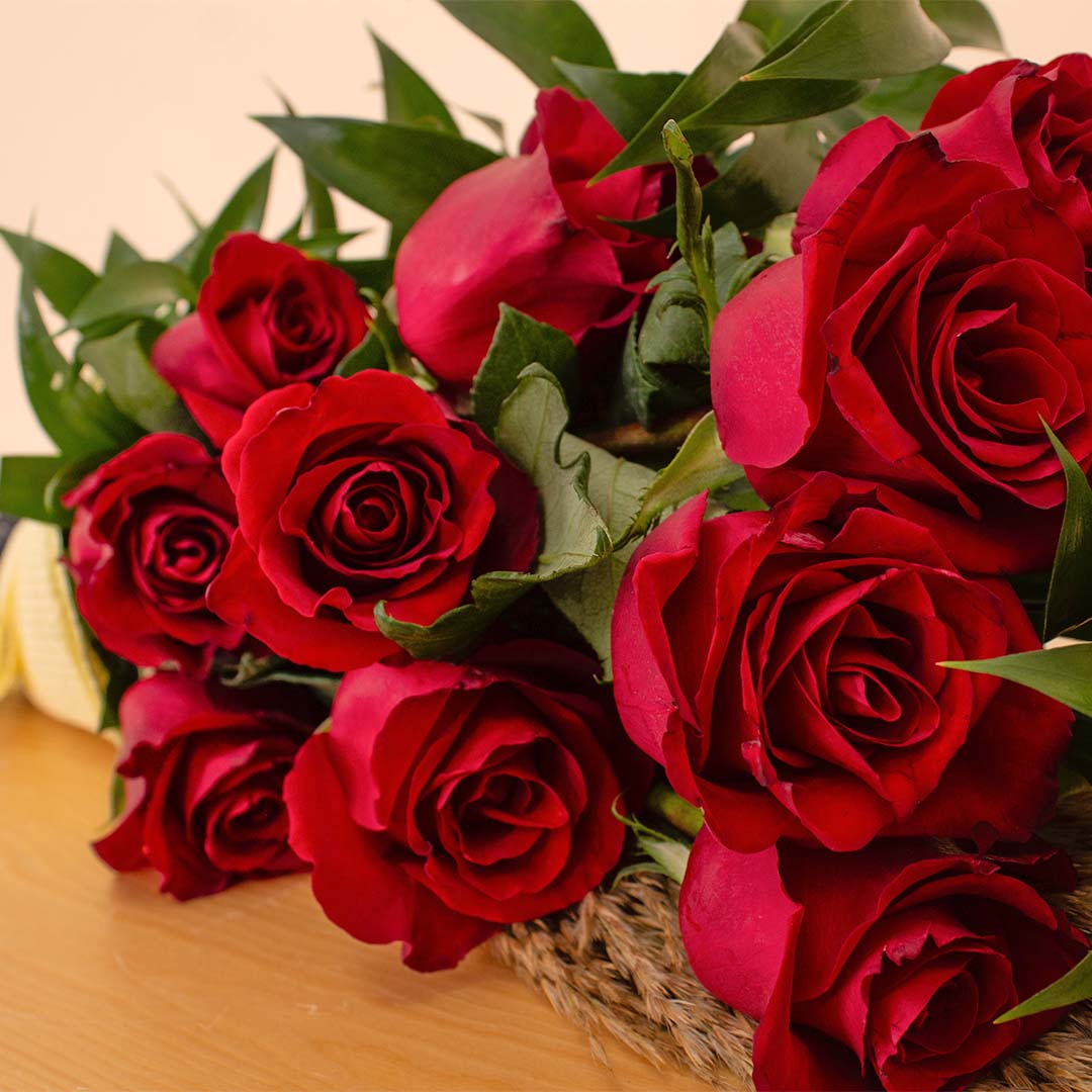 product-image-Simply Red – Red Roses