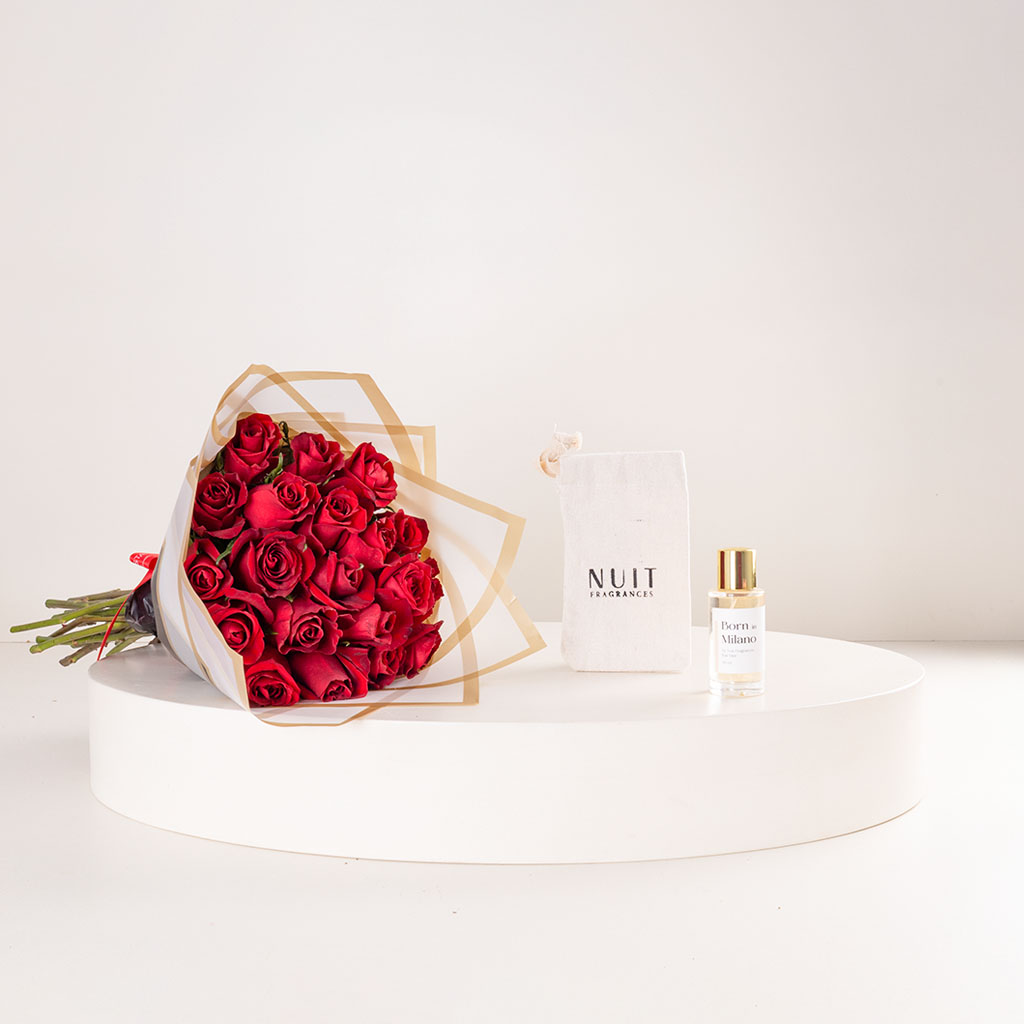 product-image-عطر نوي بورن إن ميلانو أو دو بارفان ٥٠ مل وباقة من الورود الحمراء