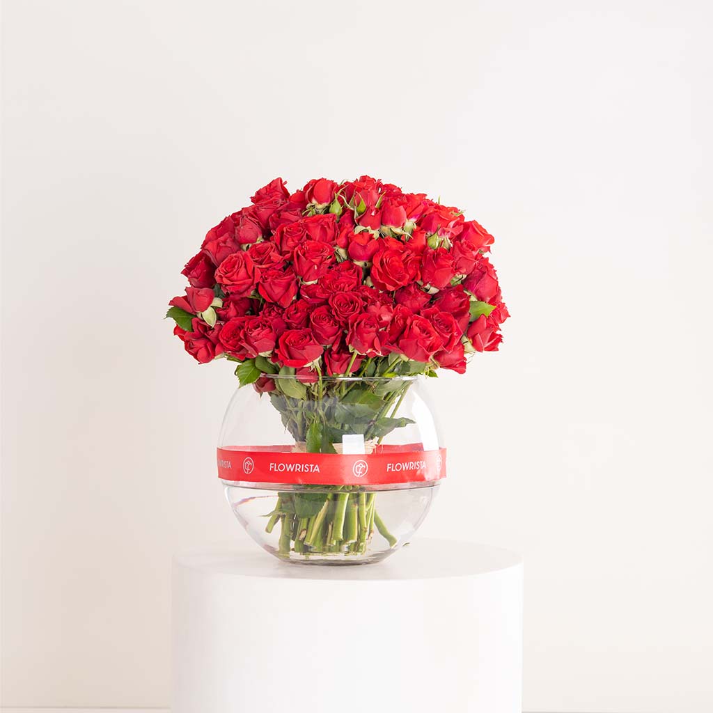 product-image-Red Baby Roses Vase - 30 Stems