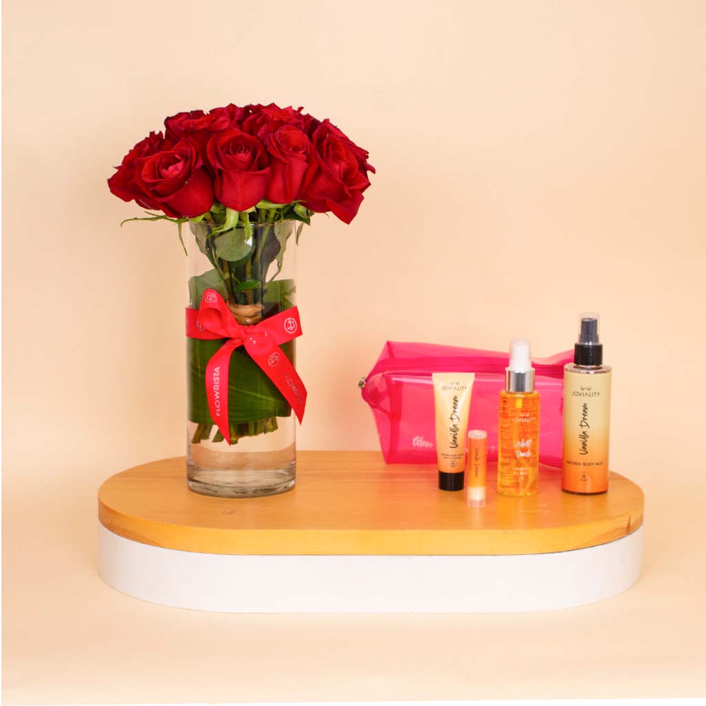 Flowrista Online Flowers Shop Joviality Velvet Vanilla Kit & Red Roses Vase